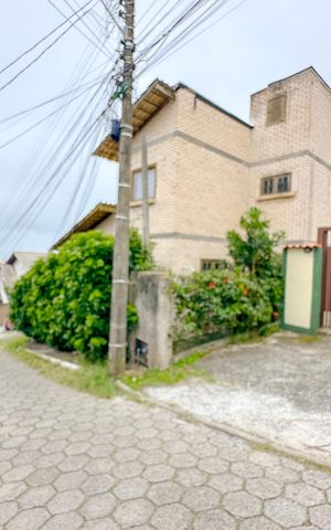 Casa para alugar com 200m², 3 quartos e 2 vagasVista da Rua