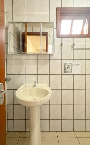 Casa para alugar com 200m², 3 quartos e 2 vagasBanheiro da Suíte