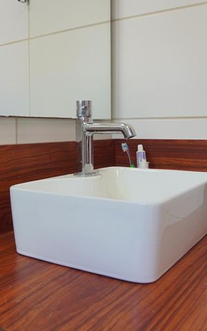 Apartamento à venda com 90m², 2 quartos e 1 vaga Apartamento à venda com 90m², 2 quartos e 1 vagaBanheiro
