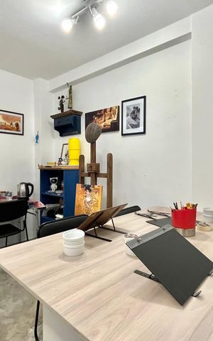 Casa para alugar com 160m², 4 quartos e 1 vagaFundos
