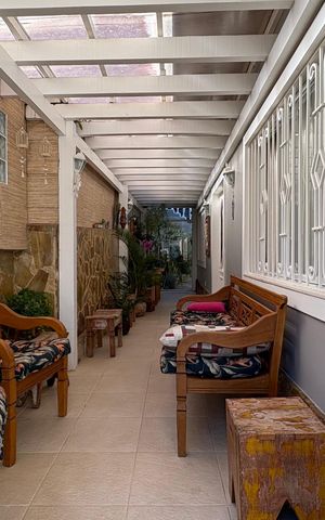 Casa de condomínio para alugar com 1932m², 5 quartos e 12 vagas Casa de condomínio para alugar com 1932m², 5 quartos e 12 vagasHall de entrada
