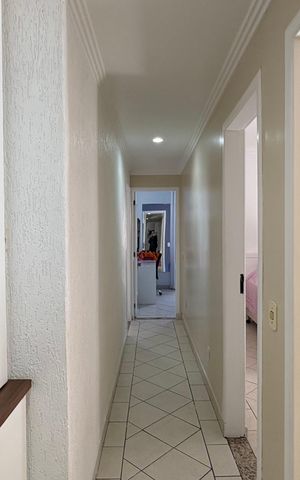 Casa de condomínio para alugar com 1932m², 5 quartos e 12 vagas Casa de condomínio para alugar com 1932m², 5 quartos e 12 vagasCorredor