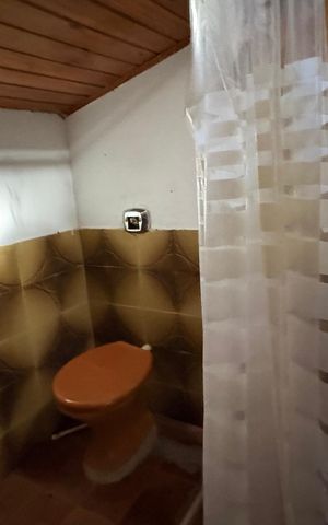 Casa de condomínio para alugar com 1932m², 5 quartos e 12 vagas Casa de condomínio para alugar com 1932m², 5 quartos e 12 vagasBanheiro do Sótão