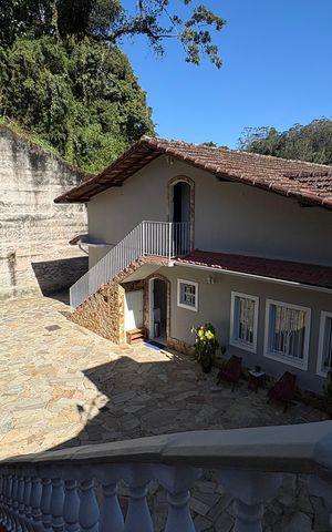 Casa de condomínio para alugar com 1932m², 5 quartos e 12 vagas Casa de condomínio para alugar com 1932m², 5 quartos e 12 vagasQuintal