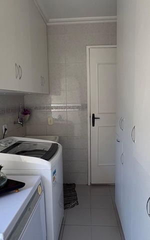 Casa de condomínio para alugar com 1932m², 5 quartos e 12 vagas Casa de condomínio para alugar com 1932m², 5 quartos e 12 vagasÁrea de Serviço