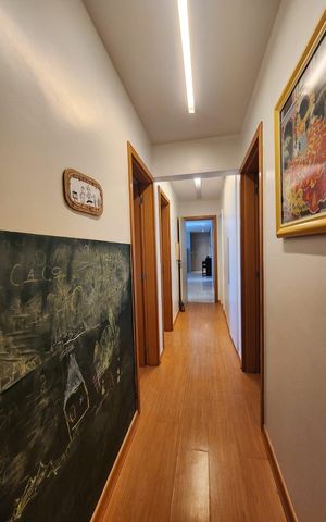 Apartamento para alugar com 154m², 4 quartos e 3 vagas Apartamento para alugar com 154m², 4 quartos e 3 vagasCorredor