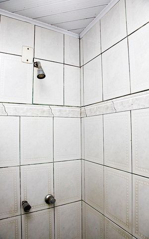 Casa para alugar com 100m², 2 quartos e 1 vagaBanheiro