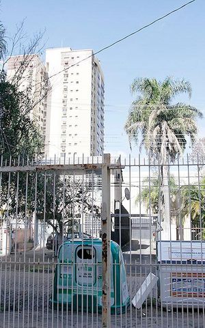 Casa para alugar com 100m², 2 quartos e 1 vagaSala VistaSala 1 Estar Vista
