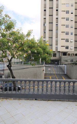 Casa para alugar com 300m², 5 quartos e 2 vagasQuarto 2 - Varanda