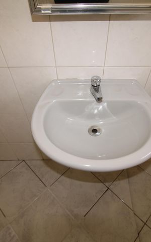 Casa para alugar com 300m², 5 quartos e 2 vagasBanheiro