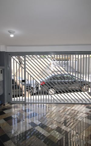 Casa para alugar com 300m², 5 quartos e 2 vagasÁrea de Serviço
