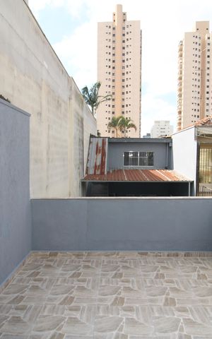 Casa para alugar com 300m², 5 quartos e 2 vagasQuarto 1 - Varanda