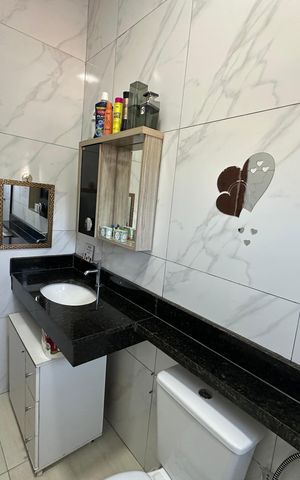 Casa de condomínio para alugar com 145m², 3 quartos e 1 vaga Casa de condomínio para alugar com 145m², 3 quartos e 1 vagaBanheiro da Suíte 2