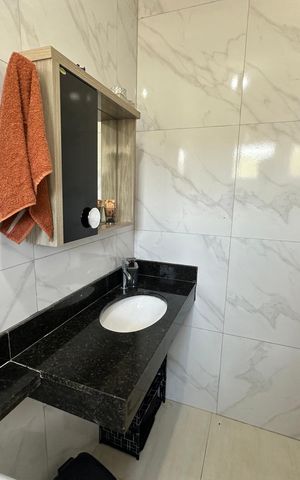 Casa de condomínio para alugar com 145m², 3 quartos e 1 vaga Casa de condomínio para alugar com 145m², 3 quartos e 1 vagaBanheiro da Suíte 1