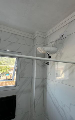 Casa de condomínio para alugar com 145m², 3 quartos e 1 vaga Casa de condomínio para alugar com 145m², 3 quartos e 1 vagaBanheiro da Suíte 1