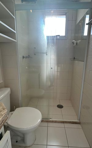 Apartamento à venda com 72m², 2 quartos e 2 vagas Apartamento à venda com 72m², 2 quartos e 2 vagasBanheiro da Suíte