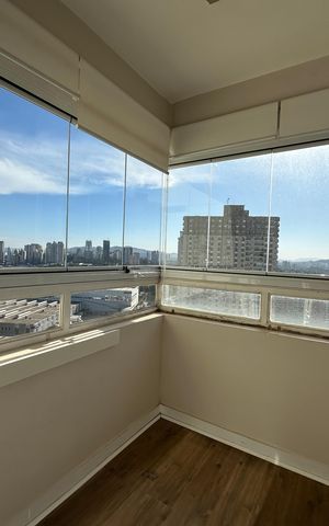 Apartamento à venda com 72m², 2 quartos e 2 vagas Apartamento à venda com 72m², 2 quartos e 2 vagasVaranda da Sala