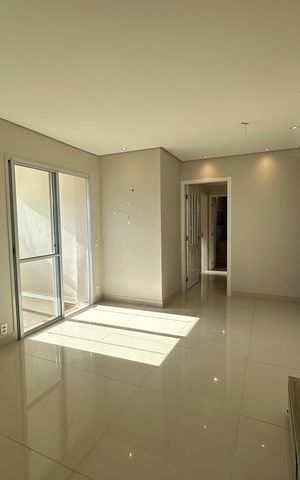 Apartamento à venda com 72m², 2 quartos e 2 vagas Apartamento à venda com 72m², 2 quartos e 2 vagasSala