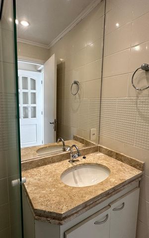 Apartamento à venda com 72m², 2 quartos e 2 vagas Apartamento à venda com 72m², 2 quartos e 2 vagasBanheiro Social