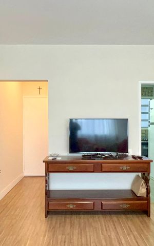 Apartamento para alugar com 121m², 2 quartos e 1 vaga Apartamento para alugar com 121m², 2 quartos e 1 vagaSala