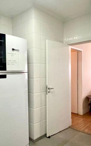 Apartamento para alugar com 121m², 2 quartos e 1 vaga Apartamento para alugar com 121m², 2 quartos e 1 vagaCozinha
