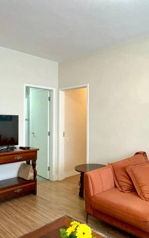 Apartamento para alugar com 121m², 2 quartos e 1 vaga Apartamento para alugar com 121m², 2 quartos e 1 vagaSala