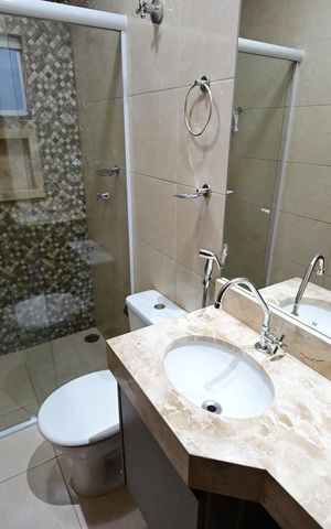 Casa à venda com 88m², 3 quartos e 2 vagas