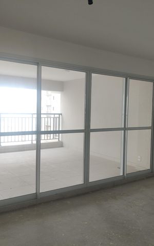 Apartamento à venda com 126m², 3 quartos e 2 vagas Apartamento à venda com 126m², 3 quartos e 2 vagasSala