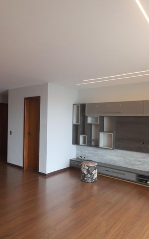 Apartamento para alugar com 166m², 3 quartos e 2 vagasSala