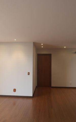 Apartamento para alugar com 166m², 3 quartos e 2 vagasSala