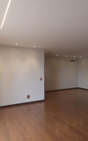 Apartamento para alugar com 166m², 3 quartos e 2 vagasSala