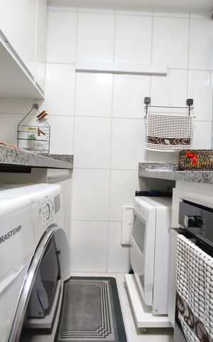 Apartamento à venda com 70m², 3 quartos e 2 vagas Apartamento à venda com 70m², 3 quartos e 2 vagasÁrea de Serviço