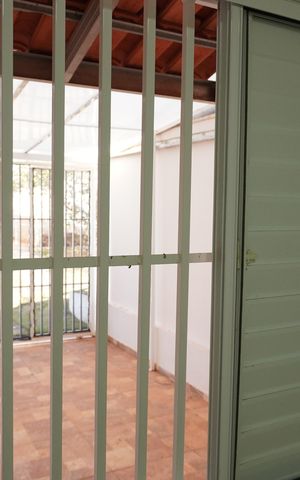 Casa de condomínio para alugar com 65m², 3 quartos e 3 vagasQuarto 2 - Janela