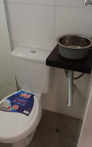 Casa de condomínio para alugar com 65m², 3 quartos e 3 vagasBanheiro Social