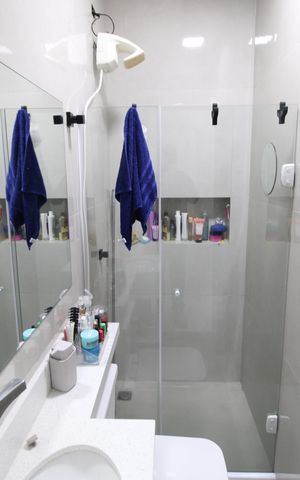 Casa à venda com 83m², 2 quartos e 2 vagasBanheiro