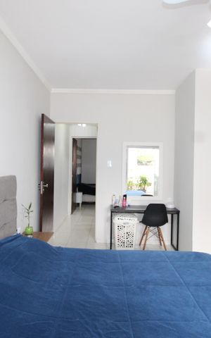 Casa à venda com 83m², 2 quartos e 2 vagasQuarto 2