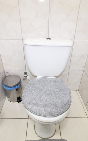 Casa à venda com 83m², 2 quartos e 2 vagasLavabo