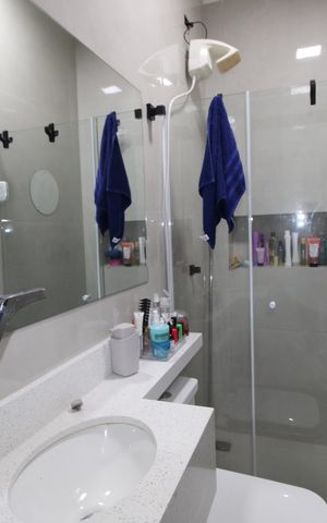 Casa à venda com 83m², 2 quartos e 2 vagasBanheiro