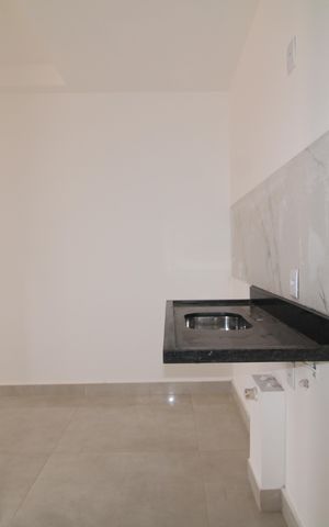 Apartamento à venda com 38m², 2 quartos e 1 vagaSala / Cozinha
