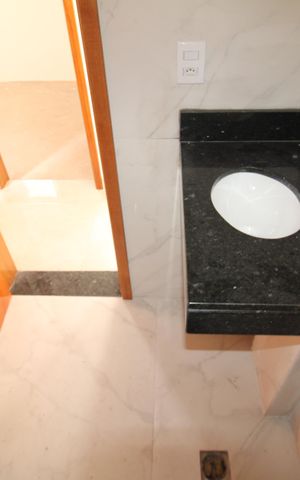 Apartamento à venda com 38m², 2 quartos e 1 vagaBanheiro