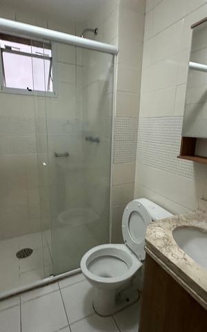 Apartamento para alugar com 72m², 2 quartos e 1 vaga Apartamento para alugar com 72m², 2 quartos e 1 vagaBanheiro da Suíte
