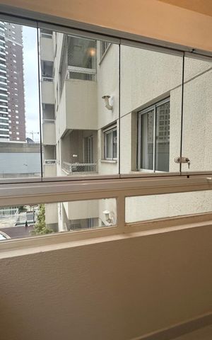 Apartamento para alugar com 72m², 2 quartos e 1 vaga Apartamento para alugar com 72m², 2 quartos e 1 vagaVaranda da Sala