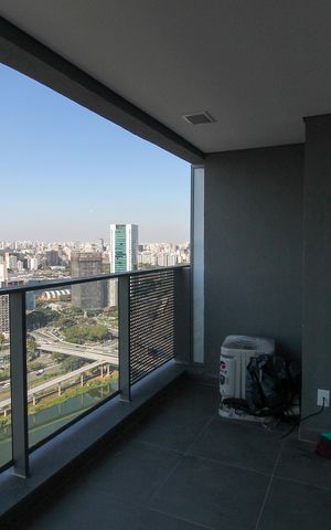 Apartamento à venda com 32m², 1 quarto e 1 vaga Apartamento à venda com 32m², 1 quarto e 1 vagaVaranda