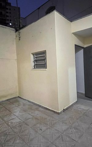 Casa para alugar com 200m², 7 quartos e sem vaga