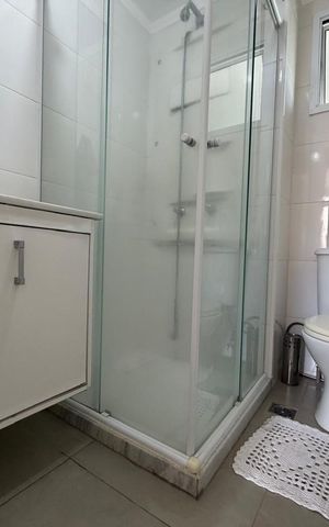 Apartamento à venda com 84m², 2 quartos e 1 vaga Apartamento à venda com 84m², 2 quartos e 1 vagaBanheiro