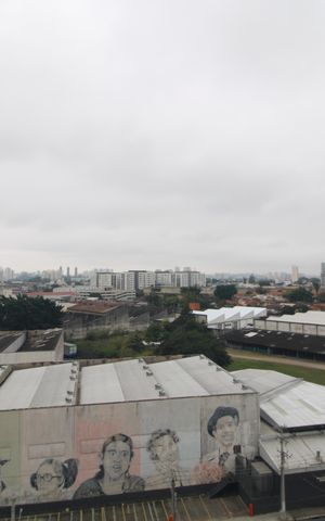 Apartamento para alugar com 43m², 2 quartos e sem vagaVista da sacada