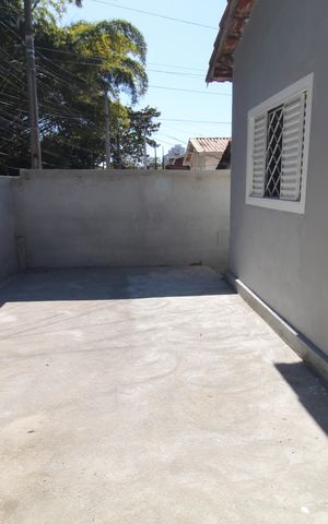Casa para alugar com 380m², 3 quartos e 4 vagasFachada