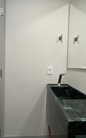Apartamento para alugar com 126m², 3 quartos e 2 vagas Apartamento para alugar com 126m², 3 quartos e 2 vagasLavabo