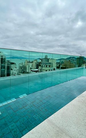Apartamento para alugar com 126m², 3 quartos e 2 vagas Apartamento para alugar com 126m², 3 quartos e 2 vagasÁrea comum - Piscina