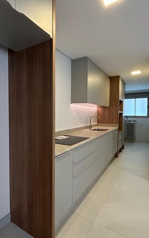 Apartamento para alugar com 126m², 3 quartos e 2 vagas Apartamento para alugar com 126m², 3 quartos e 2 vagasCozinha